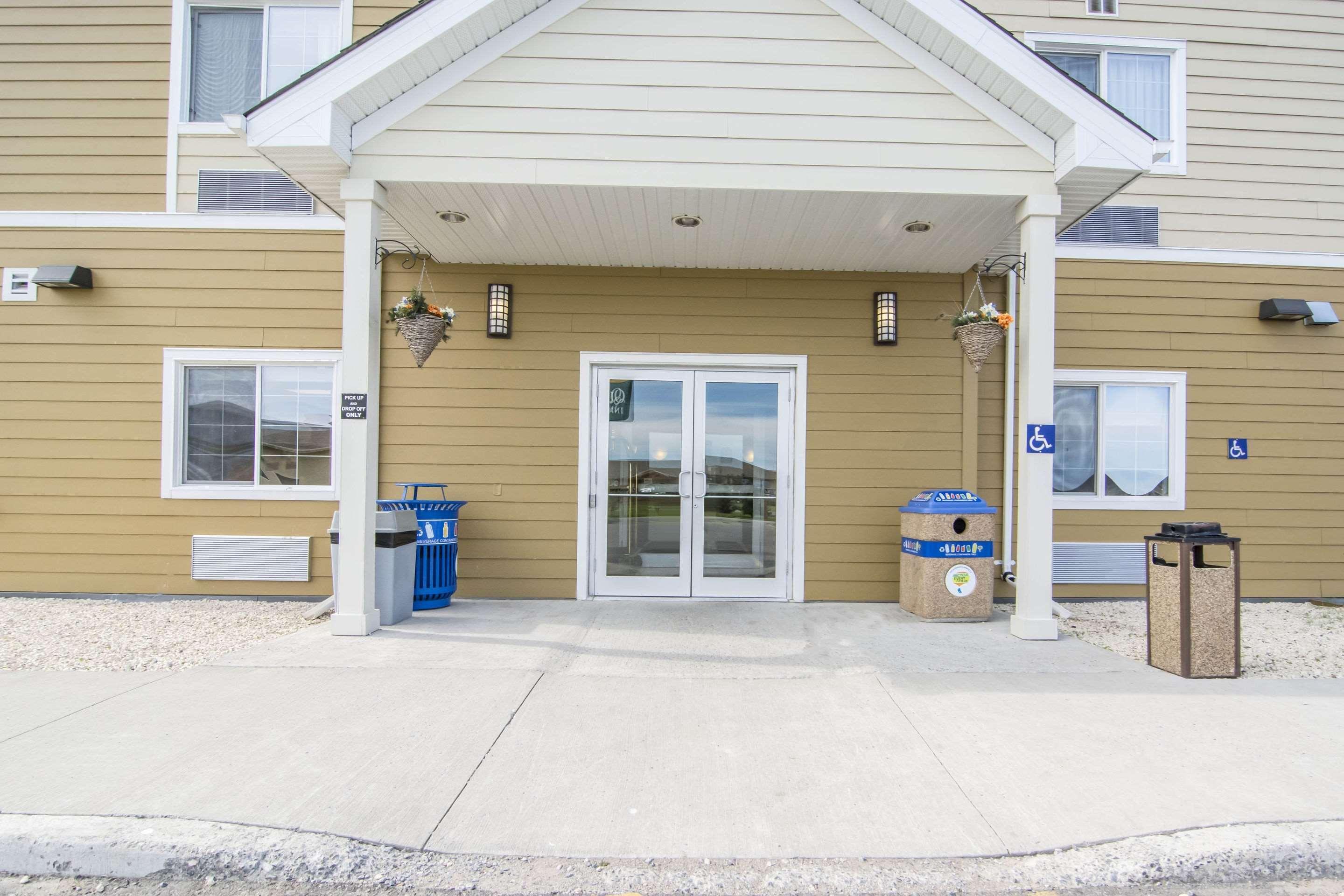 Quality Inn & Suites Thompson Esterno foto
