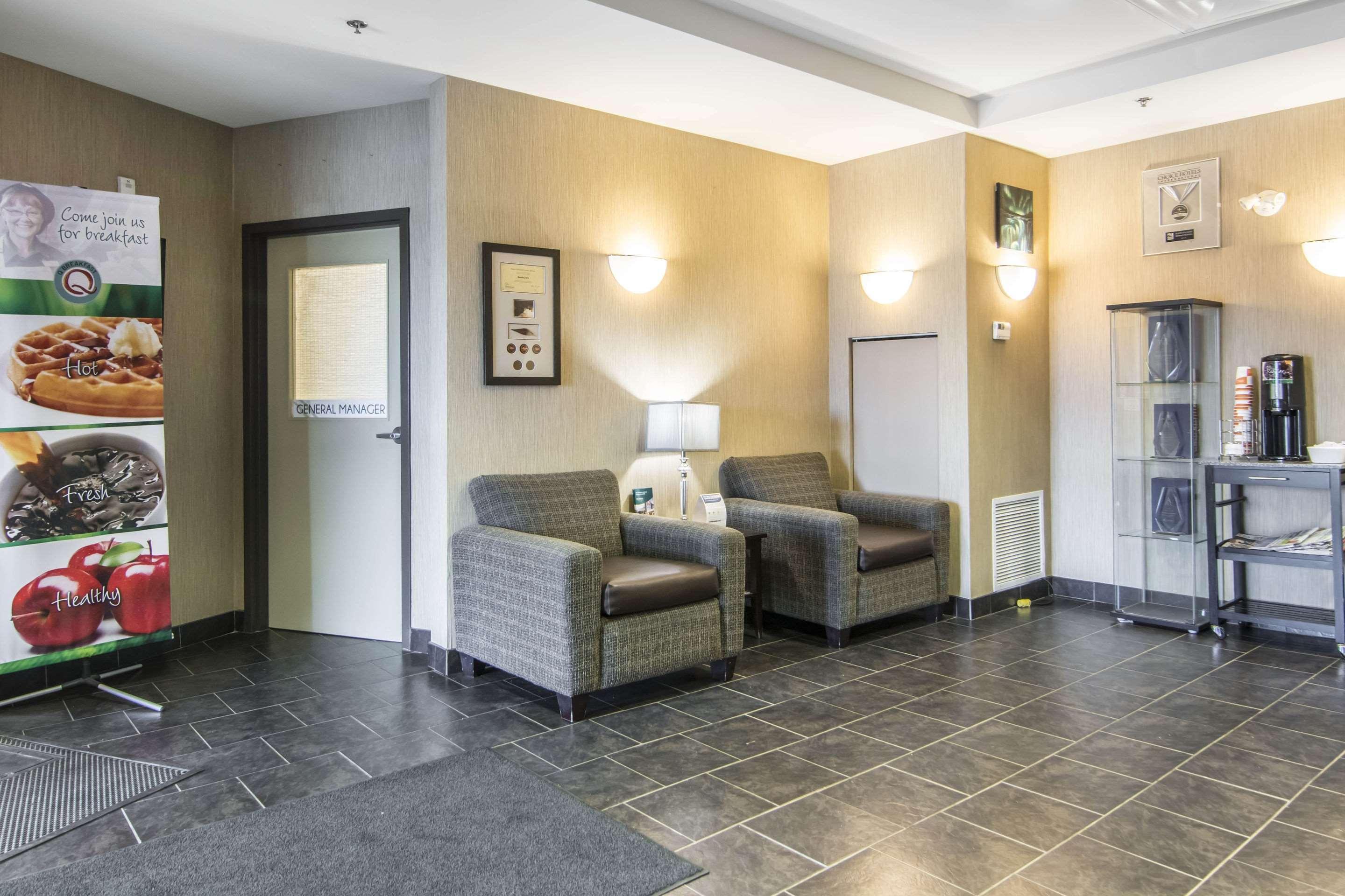 Quality Inn & Suites Thompson Esterno foto